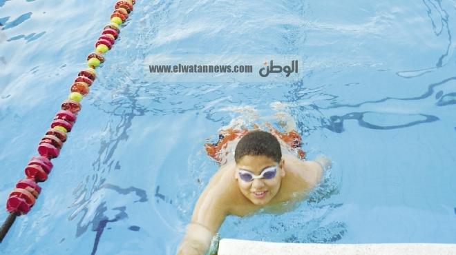 مصاب بالتوحد والإعاقة وبطل مصر فى السباحة.. «كريم» يا «عادل»