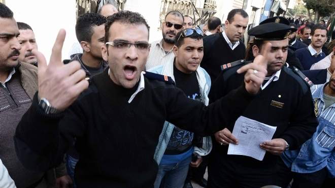  إضراب أفراد قسم ثان شبرا الخيمة اعتراضا على تعدي بعض المواطنين على ضابط ورقيب شرطة
