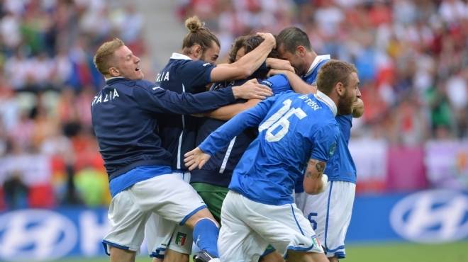 إيطاليا تفوز ببرونزية كأس القارات على حساب أورجواي