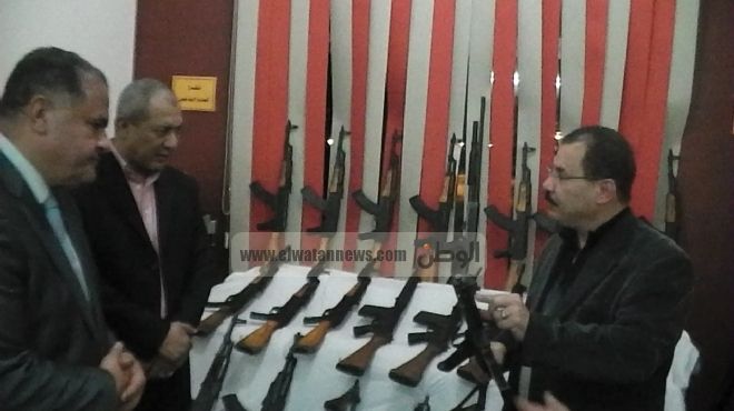  ضبط 10 قطع سلاح وطلقات خلال حملة أمنية في أسيوط 