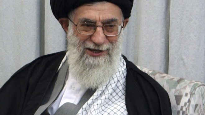 الإخوان يسيرون على خطى الثورة الإيرانية