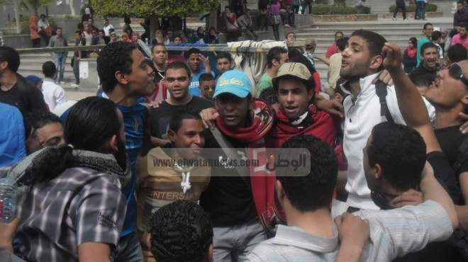  الثلاثاء.. طلاب حركة مقاومة ينظمون معارض بالجامعات لرفض قانون التظاهر 