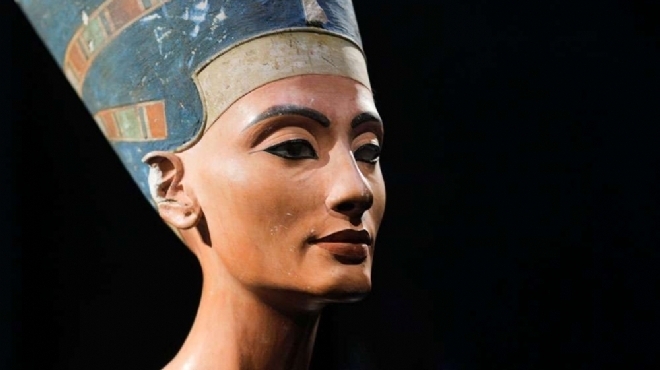 معرض خاص في ألمانيا بمناسبة مرور مئة عام على اكتشاف تمثال نفرتيتي