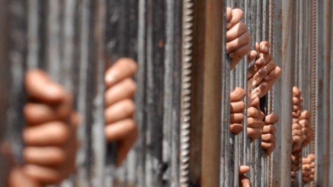 القنصلية المصرية في الكويت تتابع أوضاع المسجونين المصريين