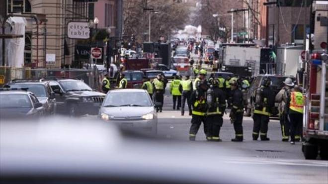 قنبلة أو أكثر سبب انفجارات بوسطن.. وسقوط العديد من القتلى