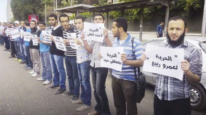  الاحتجاجات تشتعل فى «عين شمس» و«القاهرة» بعد مصرع طالبة وحبس طالب 