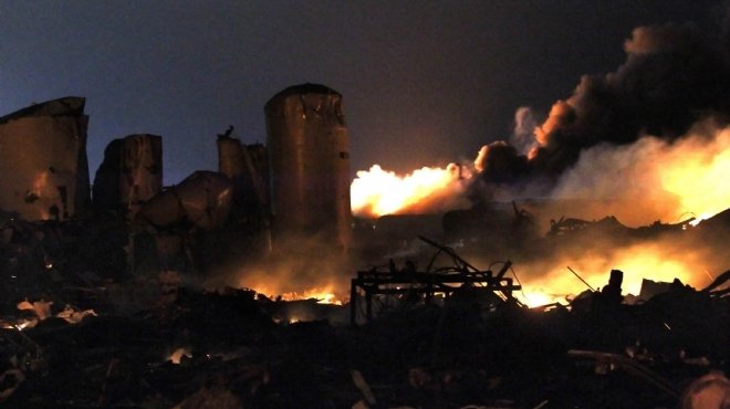 فتح تحقيق جنائي حول انفجار مصنع الأسمدة في تكساس
