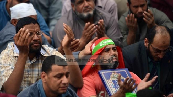  أئمة الإسكندرية يدعون المسلمين لتدشين لجان شعبية لحماية احتفالات الأقباط 