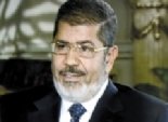 مرسي يستقبل قيادات الأحزاب الإسلامية .. ويشدد على ضرورة الحفاظ على سلمية المظاهرات