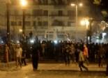 استمرار الكر والفر بين الأمن والمتظاهرين في صبري أبوعلم وشامبليون