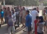  المئات من أهالى الشرقية يقطعون الطرق للمطالبة بإسقاط النظام ورحيل الرئيس 
