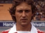  وفاة فلوهة لاعب منتخب ألمانيا في مونديال 1974