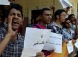  لليوم الثالث.. خريجو الثانوية يتظاهرون أمام جامعة الإسكندرية للمطالبة بـ