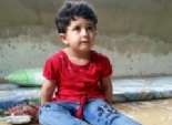 بالفيديو|  الطفلة هادية تبحث في لبنان عن أم قتلتها قذيفة بسوريا 
