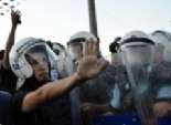  بالصور| الشرطة التركية تستعيد سيطرتها على ميدان 