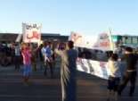 صيادو البرلس يتظاهرون أمام قسم شرطة مسطحات بلطيم للمطالبة بمنع 
