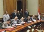 اللجنة القانونية تبدأ نسف «دستور الفتنة»