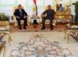 رويترز: أمريكا مرغمة على التعامل مع كل الأطراف اللاعبة في مصر 
