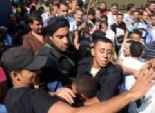  الأهالي يحرسون مركز شرطة الغنايم في أسيوط ضد أنصار المعزول 