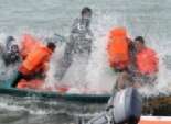 القوات البحرية تواصل البحث عن طاقم المركب الغارق في مياه البحر الأحمر