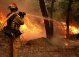 إخلاء 900 منزل بسبب حريق في إحدى الغابات في لوس أنجليس