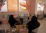 أول مقهى خاص للنساء يفتح أبوابه في العاصمة اليمنية صنعاء