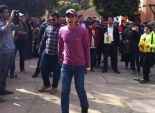  طلاب جامعة الإسكندرية يرفضون رفع إشارات 