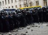 وزير الداخلية الأوكراني يعتذر عن قمع الشرطة.. ويحذر من تكرار السيناريو الليبي والتونسي