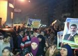 «أسوشييتد برس»: «المحظورة» تدفع بالنساء إلى المظاهرات لإحراج الشرطة