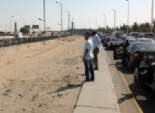 بالفيديو : سائقو السيارات يهددون بقطع الطريق الدائري بسبب موكب الرئيس 