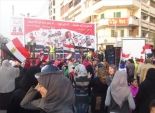 أهالي القليوبية يرفعون صور السيسي في إحتفالات بنها بذكرى ثورة يناير