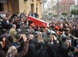  أهالي الفيوم يشيعون جنازة شهيد الشرطة في حادث كنيسة 6 أكتوبر 