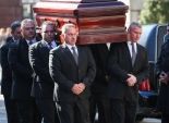  ميريل ستريب وكيت بلانشيت ومشاهير هوليوود في جنازة 