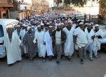 الجزائر على صفيح ساخن: مظاهرات لمؤيدي ورافضي ترشح 