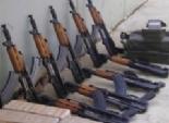 ضبط 22 بندقية آلية و1444 طلقة و21 شريط ذخيرة حية في المنيا 