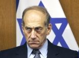 رئيس وزراء إسرائيل السابق يتهم وزير دفاعه بتلقي الرشاوي