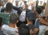 وقفة احتجاجية لعمال مزرعة الخاشعة السمكية بكفر الشيخ للمطالبة بتحرير عقود لهم