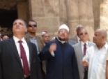  وزير الأوقاف في الأقصر: زيارة المعابد جائزة.. ورجال الدين يشجعون السياحة 