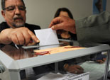 إسلاميو الجزائر يتهمون السلطة بتزوير الانتخابات