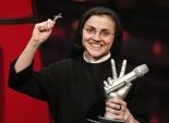  بالصور| راهبة إيطالية تفوز بجائزة برنامج 