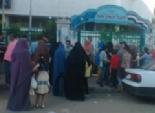 بالصور| الآلاف يؤدون صلاة العيد في دمياط والجماعة الإسلامية تطالب بالإفراج عن عمر عبد الرحمن