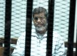 القبض على إخوانيين بحوزتهما لافتة مكتوب عليها الرئيس محمد مرسي يهنئ الأمة الاسلامية بحلول شهر رمضان