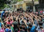طلاب «ثانوى» يودعون الامتحانات بالمظاهرات و«التعليم» تتهمهم برفع علم «القاعدة»