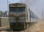 عودة حركة القطارات بعد إخماد النيران بشريط السكة الحديد في بني سويف