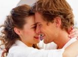 دراسة: المرأة تسعد أكثر في العلاقة الجنسية إذا كان الزوج وسيم 