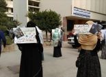 طالبات بالأزهر يتظاهرن تنديدا بفصل 4 آخرين من الكلية في الإسكندرية