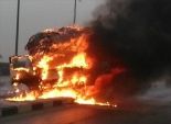 مسلحون ملثمون يحرقون سيارة وقود بالشيخ زويد