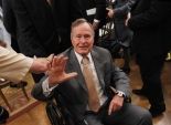 جورج بوش الأب يقضي ثلاثة ليال في المستشفى بسبب صعوبات في التنفس