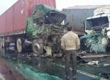 بالصور| أسوأ حادث في مصر.. اصطدام أكثر من 50 سيارة على طريق الإسكندرية