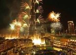 بالصور| الألعاب النارية تضيء سماء دبي احتفالا بالعام الجديد